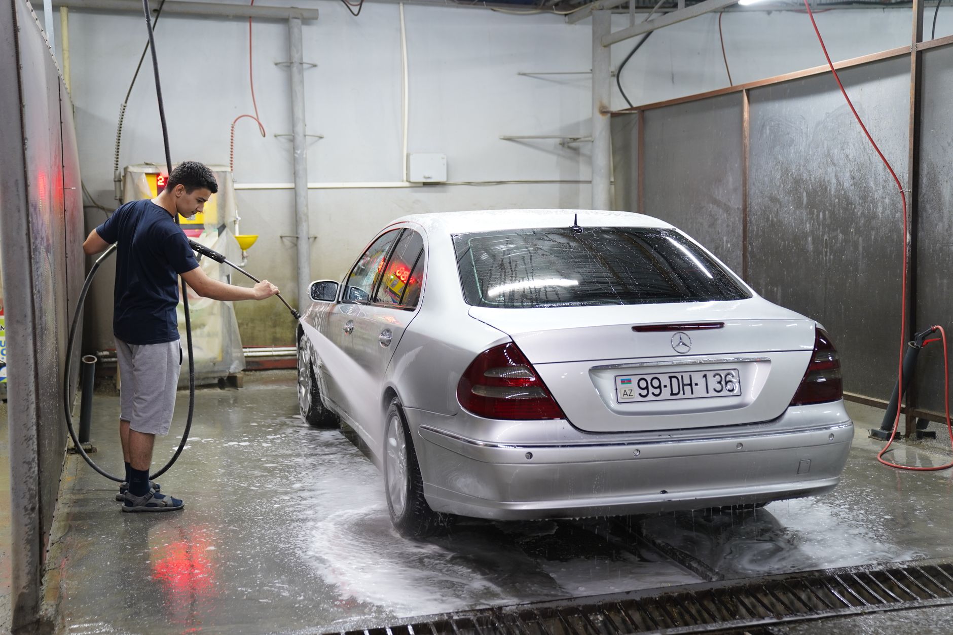 Asya oto yıkama ve detailing Oto Yıkama fotoğrafı 1